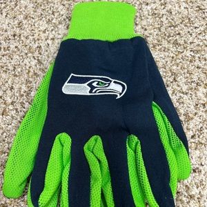 Authentic Seattle Seahawks Utility Gloves | Adult Size | McArthur Towel & Sports